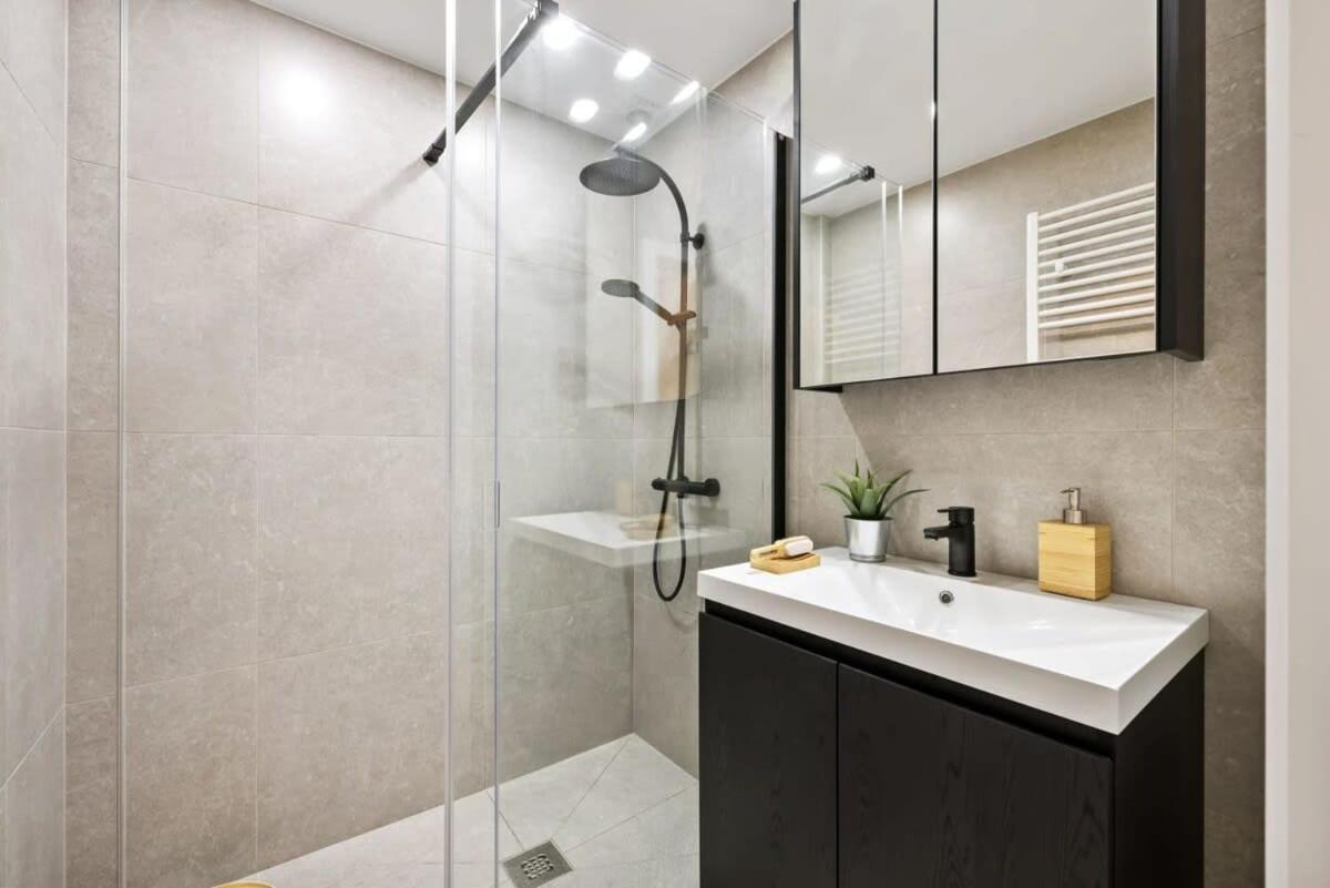 Huswell - Renovated Apartment In The Heart Of Ostend Exterior photo