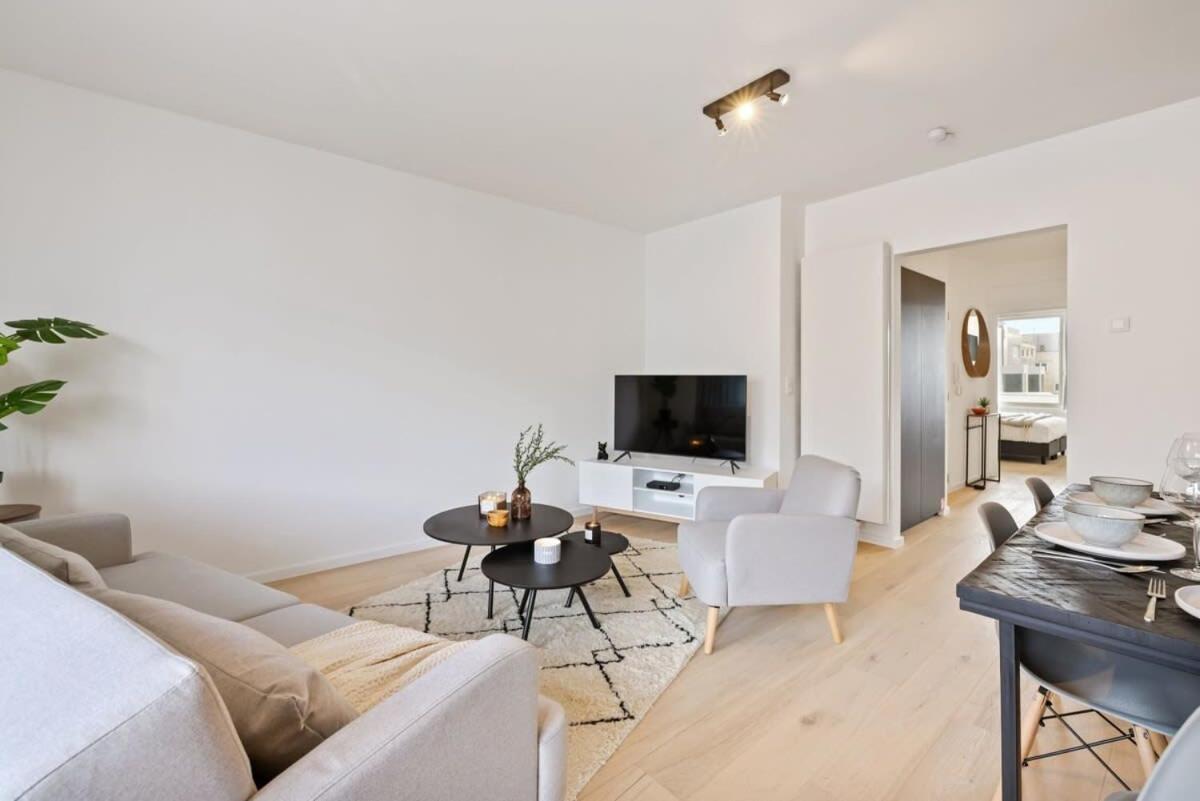 Huswell - Renovated Apartment In The Heart Of Ostend Exterior photo
